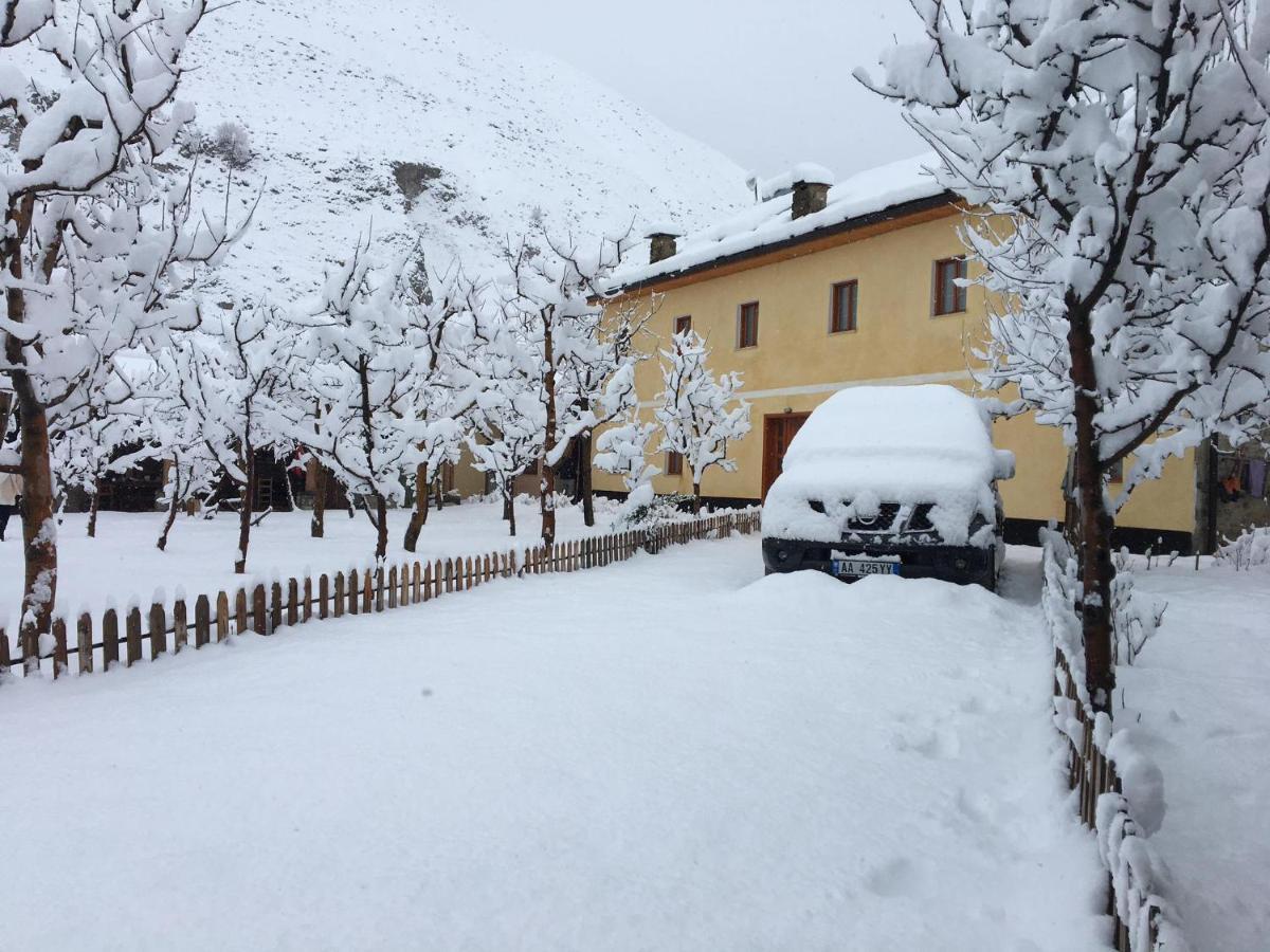 Guest House Sabriu Rabdisht Exterior foto